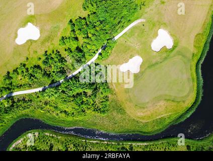 Blick direkt über einem Golfplatz in Bentwoud, Niederlande. Als Hintergrund geeignet. Stockfoto