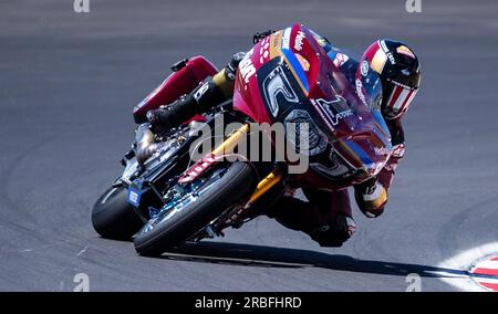 Juli 08 2023 Monterey, CA, U.S.A Tyler O'Hara(1) kommt aus der Kurve(5) während der Mission Foods MotoAmerica King of the Baggers Q2 auf dem WeatherTech Raceway Laguna Seca Monterey, CA Thurma Stockfoto