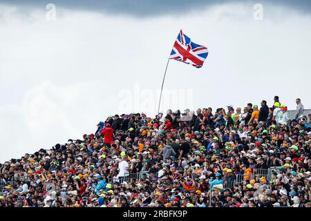 Silverstone, Großbritannien. 9. Juli 2023. Zuschauer, F1 Grand Prix von Großbritannien auf dem Silverstone Circuit am 9. Juli 2023 in Silverstone, Großbritannien. (Foto von HIGH TWO) dpa/Alamy Live News Stockfoto