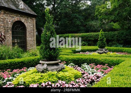 Die friedlichen elisabethanischen Gärten auf Roanoke Island, Outer Banks, North Carolina Stockfoto