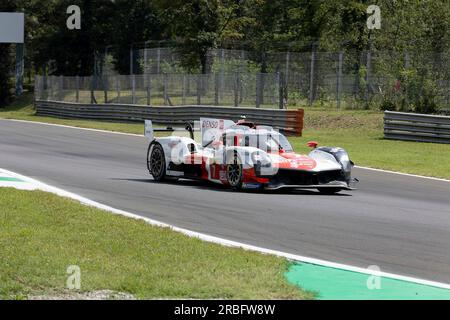 Monza, Italien. 08. Juli 2023. 07/08/2023, Autodromo Nazionale di Monza, Monza, WEC - 6 Stunden Monza, im Bild TOYOTA GAZOO RACING, Toyota GR010 - Hybrid, Mike Conway (GBR), Kamui Kobayashi (JPN), Jose Maria Lopez (ARG) Kredit: dpa/Alamy Live News Stockfoto