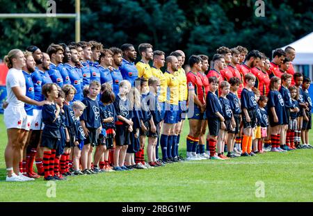 Hamburg, Deutschland. 09. Juli 2023. Rugby: Finalturnier der Europameisterschaft der Männer in Sevens im Sportpark Steinwiesenweg. Die Finalmannschaften Frankreich (l) und Spanien standen für das Spiel an. Kredit: Axel Heimken/dpa/Alamy Live News Stockfoto