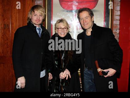 New York, USA. 07. Februar 2012. Jeffrey Carlson, Sandy Duncan & Laurence Lau "Psycho Therapy" Eröffnungsnacht - After Party. Am 7. Februar 2012 bei Sushi Samba © Steven Bergman Credit: AFF/Alamy Live News Stockfoto