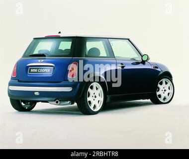 Ein BMW Mini Cooper im Studio Stockfoto