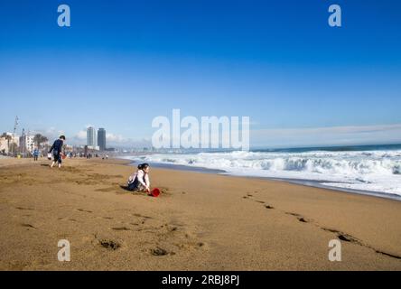 Playa de la Barceloneta, Barcelona, 2017. Stockfoto