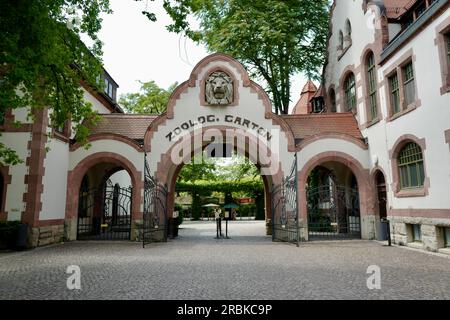 Historischer Eingang zum Leipziger Zoo Stockfoto