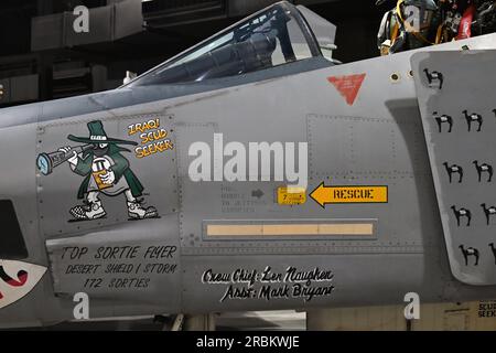 Logo auf einem USAF RF-4C Phantom-Aufklärungsflugzeug aus dem ersten Irak-Krieg, ausgestellt im US Air Force National Museum in Dayton, Ohio. Stockfoto