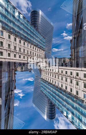 Das alte und das neue Wien fusionieren in dieser doppelten Beteiligung der Aspernbrückengasse. Stockfoto