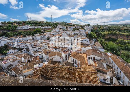 Setenil Weiße Häuser - Setenil de las Bodegas, Andalusien, Spanien Stockfoto