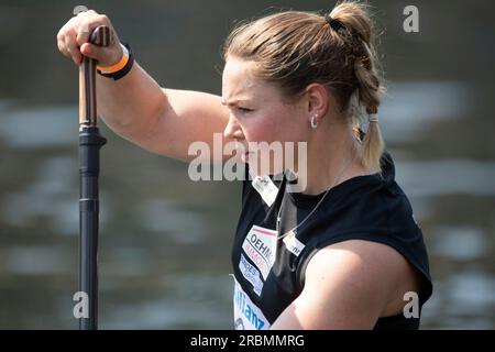 Lisa JAHN (KC Berlin), Gewinnerin, Goldmedaille, Action, Frauenkanu C1 Finale, Frauen, Kanu-Parallelsprint, Kanu-Wettbewerbe am 9. Juli 2023 in Duisburg/Deutschland die Finale 2023 Rhein-Ruhr von 06,07 bis 09.07.2023 Stockfoto