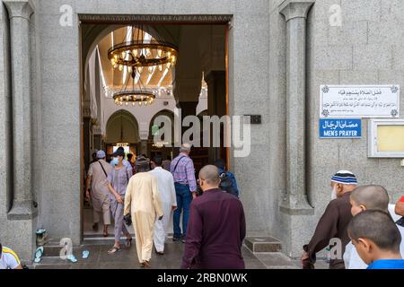 Medinah, Saudi-Arabien - 22. Dezember 2022: Quba-Moschee. Die erste Moschee im Islam. Es wurde 622 Vom Propheten Muhammad (Friede sei mit ihm) gegründet Stockfoto