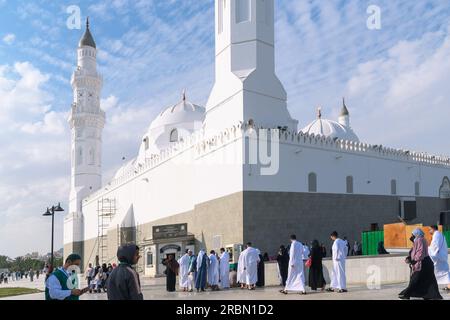 Medinah, Saudi-Arabien - 22. Dezember 2022: Quba-Moschee. Die erste Moschee im Islam. Stockfoto