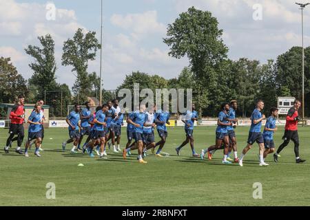 Venray, Niederlande. 10. Juli 2023. Genks Spieler wurden in einem Trainingscamp des belgischen First League-Teams KRC Genk in Venray, Niederlande, vor der Saison 2023-2024, Montag, den 10. Juli 2023, fotografiert. BELGA FOTO BRUNO FAHY Kredit: Belga News Agency/Alamy Live News Stockfoto