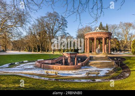Elisabethenbrunnen im Kurpark Bad Homburg vor der Höhe, Taunus, Hessen Stockfoto