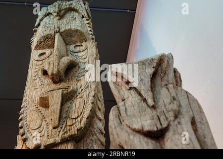 Zeremonialposten, papua-Neuguinea, Sa Bassa Blanca Museum (msbb). Yannick Vu und Ben Jakober, Alcudia, Mallorca, Spanien. Stockfoto