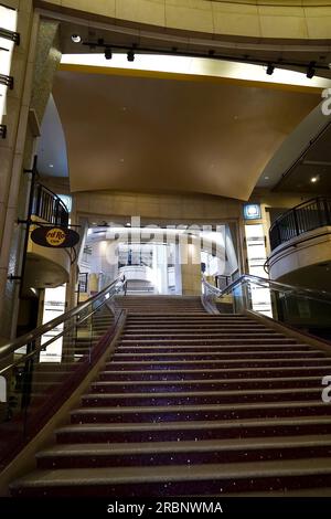 Grand Staircase, Dolby Theatre (ehemals Kodak Theatre), Hollywood Boulevard, Hollywood, Los Angeles, Kalifornien, USA, Nordamerika Stockfoto