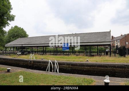 Wigan Dry Dock neben Lock 87 am Leeds und Liverpool Canal Stockfoto