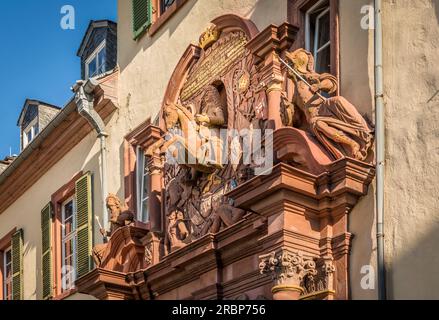 Eingangsportal zum Innenhof von Schloss Bad Homburg, Taunus, Hessen, Deutschland Stockfoto