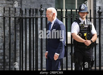 US-Präsident Joe Biden und sein Gefolge besuchen Downing Street, 10. Juli 2023, London, Großbritannien Stockfoto