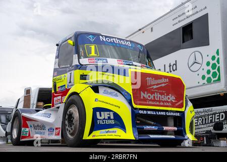 Andover, Großbritannien. 08. Juli 2023. Qualifizierung bei der British Truck Racing Championship auf dem Thruxton Circuit, Andover, Großbritannien, am 8. Juli 2023. Foto: Chris Williams. Nur redaktionelle Verwendung, Lizenz für kommerzielle Verwendung erforderlich. Keine Verwendung bei Wetten, Spielen oder Veröffentlichungen von Clubs/Ligen/Spielern. Kredit: UK Sports Pics Ltd/Alamy Live News Stockfoto