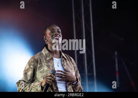 CAT Burns tritt auf der TRNSMT 2023 Glasgow Green Glasgow auf Stockfoto