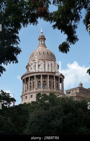 Das Texas State Capitol in der Innenstadt von Austin ist das vierte Gebäude, in dem die Regierung von Texas untergebracht ist. Das Kapitolgebäude enthält die Stockfoto