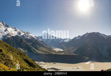 Vom Sealy Tarns Track im Nationalpark zu den alpinen Mueller- und Hooker-Seen und dem Aoraki Mt Cook Stockfoto