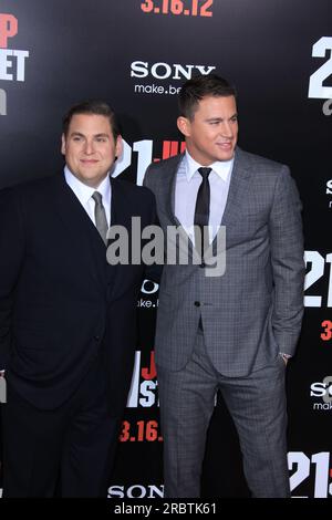 LOS ANGELES, CA - 13. MÄRZ: Jonah Hill Channing Tatum bei der Premiere von Columbia Pictures' '21 Jump Street' im Grauman's Chinese Theater am 13. März. 2012 in Los Angeles, Kalifornien. Leute: Jonah Hill Channing Tatum Stockfoto