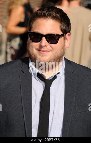 NEW YORK - JULI 13: Schauspieler Jonah Hill besucht die „Late Show with David Letterman“ im Ed Sullivan Theater am 13. Juli 2009 in New York City. Leute, Jonah Hill Stockfoto