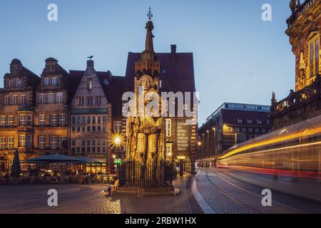 Roland-Statue im Zentrum von Bremen, ein Weltkulturerbe. Foto aufgenommen am 2. Juni 2023, Bremen oder der deutsche Staat Hansea frei Stockfoto