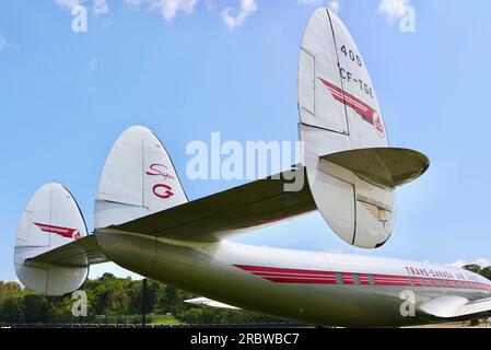 Hinter der Trans-Canada Airlines Lockheed 1049G Super Constellation vor dem Eingang zum Museum of Flight Seattle Washington State USA Stockfoto