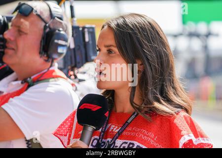 Laura Winter F1 TV während DES FORMEL 1 ARAMCO BRITISH GRAND PRIX 2023 auf dem Silverstone Circuit, Silverstone, Großbritannien, am 7. Juli 2023 Stockfoto