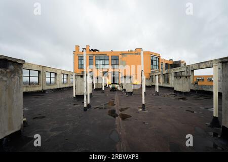 Die Geschäftsstadt Chengdu an einem bewölkten Tag. Stockfoto