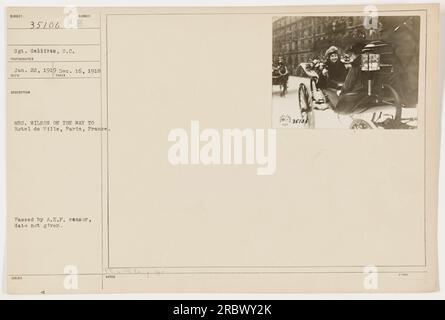 Soldat Sergeant Gallivan auf dem Weg zum Hotel de Ville in Paris, Frankreich. Das Foto wurde am 22. Januar 1919 aufgenommen und an Mrs. Wilson ausgegeben. Der Standort wird von A.E.P. Dosen überprüft, obwohl das Datum der Überprüfung nicht angegeben ist. PE-HINWEISE mit Details finden Sie unter 35108 3. Stockfoto