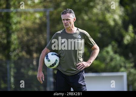 Alkmaar, Niederlande. 11. Juli 2023. Francky Vandendriessche, der Trainer von Gent, zeigte sich während eines Trainings der belgischen Fußballmannschaft KAA Gent in ihrem Sommertrainingslager am Dienstag, den 11. Juli 2023 in Alkmaar, um sich auf die kommende Saison 2023-2024 vorzubereiten. BELGA FOTO TOM GOYVAERTS Kredit: Belga News Agency/Alamy Live News Stockfoto