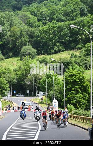 Issoire, Frankreich. 11. Juli 2023. Das Abbildungsbild zeigt die hügelige Straße während der Etappe 10 des Radrennen Tour de France, ein 167 km langes 2-km-Rennen von Vulcania nach Issoire, Frankreich, Dienstag, 11. Juli 2023. Die diesjährige Tour de France findet vom 01. Bis 23. Juli 2023 statt. BELGA FOTO PETE GODING Kredit: Belga News Agency/Alamy Live News Stockfoto