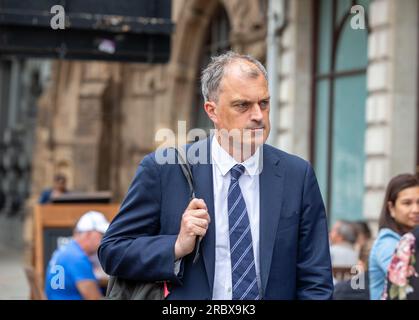 London, Großbritannien. 11. Juli 2023. Julian Smith Konservatives Mitglied des Parlaments wird in Whitehall gesehen. Credit: Richard Lincoln/Alamy Live News Stockfoto