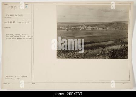 Ein Foto von LT. Paul W. Cloud am 13. November 1918 in Pouilly, Mause, Frankreich. Das Bild zeigt den Fluss Mause mit Blick nach Norden von Foret de Taulnay. Das Foto wurde vom AEF-Censor veröffentlicht, aber das Veröffentlichungsdatum ist nicht angegeben. Dies ist die Bildnummer B in der Sammlung. Stockfoto