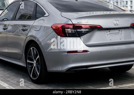 Minsk, Belarus, Juli 2023 – Neuer Honda Civic Automobile. Japanisches Designauto im städtischen Umfeld. Stockfoto