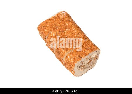 Süße Brötchen mit Nüssen, türkische Süßigkeiten. Türkischer rahat isoliert auf weißem Hintergrund. Stockfoto