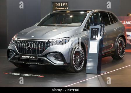 Barcelona, Spanien - 14. Mai 2023: Mercedes-AMG EQE SUV auf der Automobile Barcelona 2023 in Barcelona, Spanien. Stockfoto