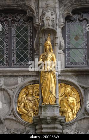 Detail des Eingangs zur Basilika der Heiligen Blutbrügge Belgien Stockfoto