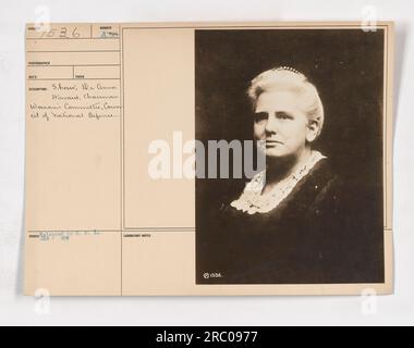 Dr. Anna Howard Shaw, Vorsitzende des Frauenkomitees des Rates für nationale Verteidigung, auf einem offiziellen Foto. Das Bild wurde während des Ersten Weltkriegs aufgenommen und zeigt Dr. Shaw, der für die Kamera posiert. Das Foto hat die Nummer 111-SC-1536 und wurde zu Dokumentationszwecken aufgenommen. Stockfoto