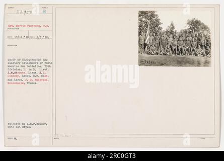 Das Bild zeigt eine Gruppe von Soldaten aus dem Hauptquartier und der Sanitäreinheit des 310. Maschinengewehrbataillons, 79. Division. Von links nach rechts werden die Individuen als Lieutenants J.W. identifiziert Sterner, H.C. Lindsey, H.B. Nash und J.M. Anderson. Das Foto wurde am 3. September 1918 in Boussenois, Frankreich, aufgenommen. Es wurde von der A.E.P. veröffentlicht Zensieren und enthält keine zusätzlichen Hinweise oder Informationen. Stockfoto