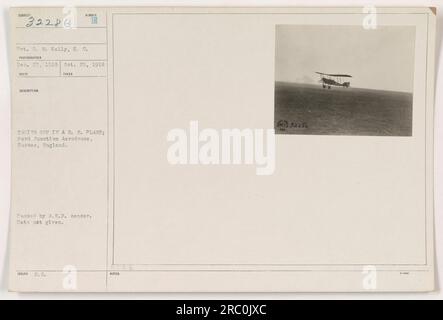 Gefreiter D. W. Kelly, S.C., startet in einem B.E.-Flugzeug am Ford Junction Aerodrome in Sussex, England. Foto aufgenommen am 25. Oktober 1918. Das Bild wurde von B.G. herausgegeben und vom A.E.F.-Zensor übergeben. Hinweis: Das genaue Datum ist nicht angegeben. Stockfoto