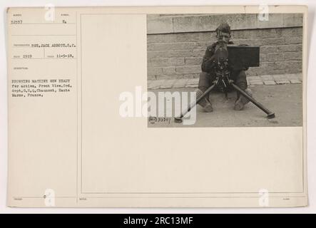 Vorderansicht eines Browning Maschinengewehrs, bereit für Action im Hauptquartier. Chaumont, Haute Marne, Frankreich. Foto von Sot. Jack Abbott am 9. November 1918. Ausgabe von Synsol E₂. Bild Nummer 32357 aus der Fotosammlung amerikanischer Militäraktivitäten im Ersten Weltkrieg Stockfoto