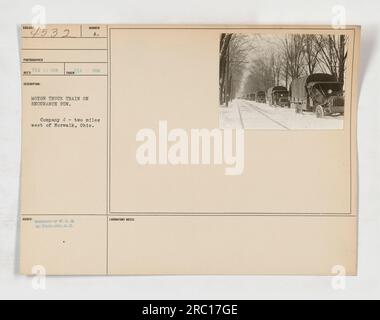 Amerikanische Soldaten nehmen an einem Ausdauerlauf in einem LKW-Zug Teil. Das Foto wurde am 18. Februar 1918 von meinem Fotografen aufgenommen. Das Hotel liegt 3 km westlich von Norwalk, Ohio. Das Bild wurde von W.C.D. an Photo Div., 8.C. 1918 Unternehmen 4. Stockfoto