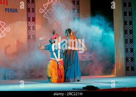 Kathak-Tanz im Natiyanjali-Festival im Perur-Tempel, Tamil Nadu, Indien Stockfoto