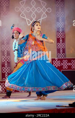 Kathak-Tanz im Natiyanjali-Festival im Perur-Tempel, Tamil Nadu, Indien Stockfoto