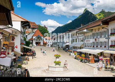 Altstadt von Gruyeres in Freiburg Stockfoto